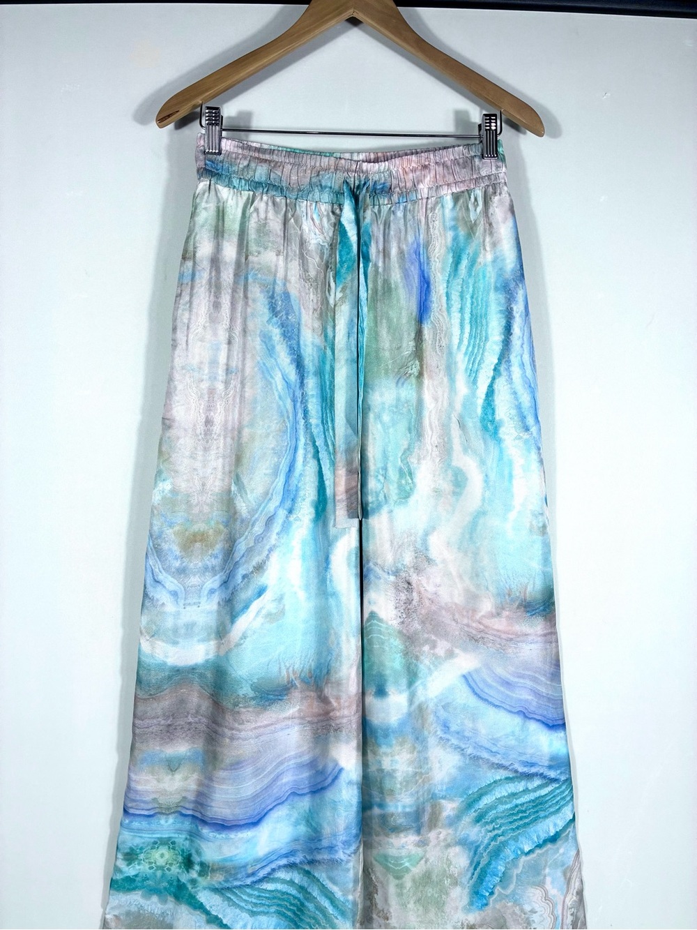 Zimmermann Illuminate Agate Print Silk Track Pants Blue US 6 NWT - Picture 12 of 17